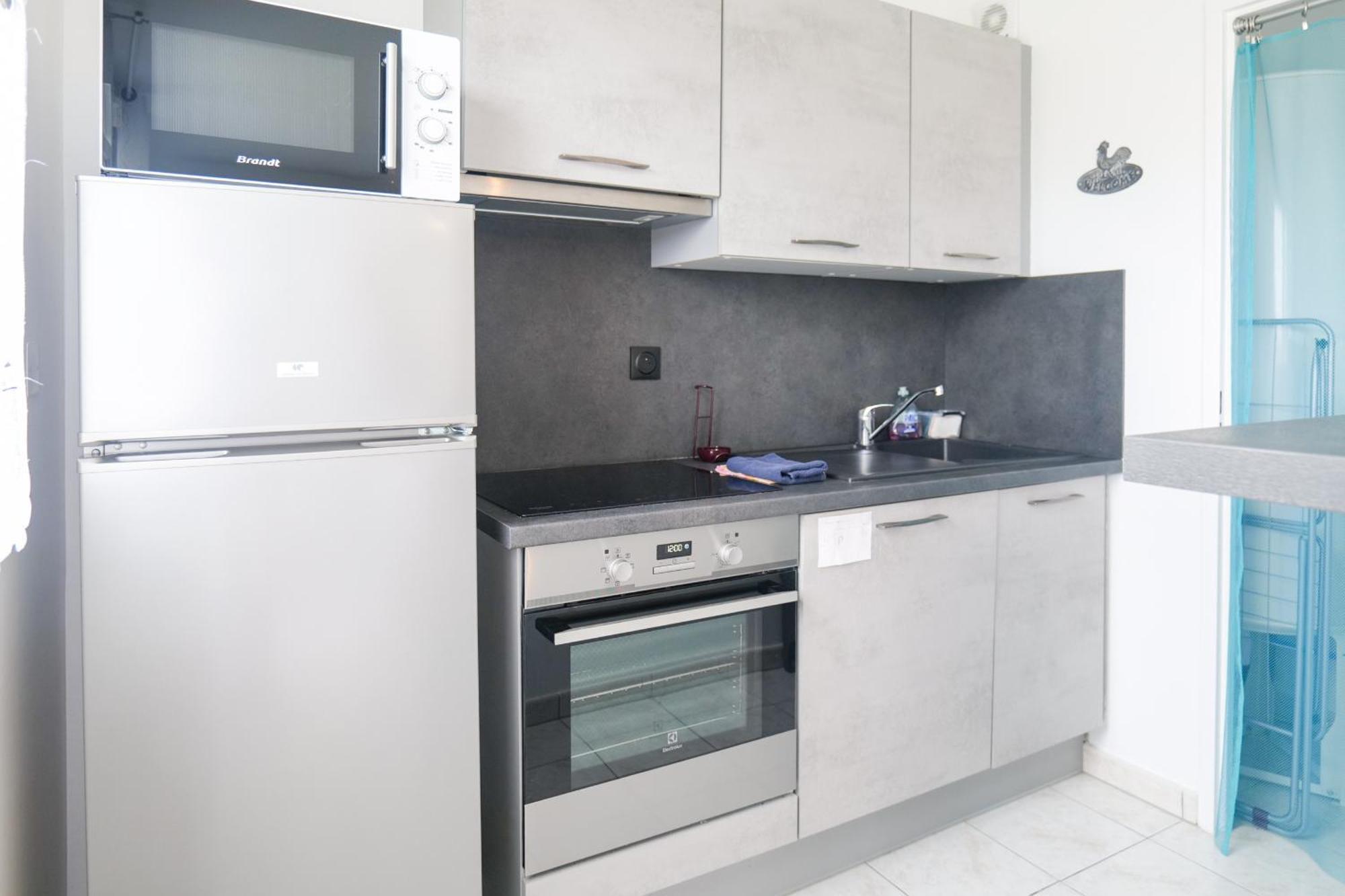 Appartement Dans Residence Au Calme Avec Piscine Les Sables-d'Olonne Ngoại thất bức ảnh