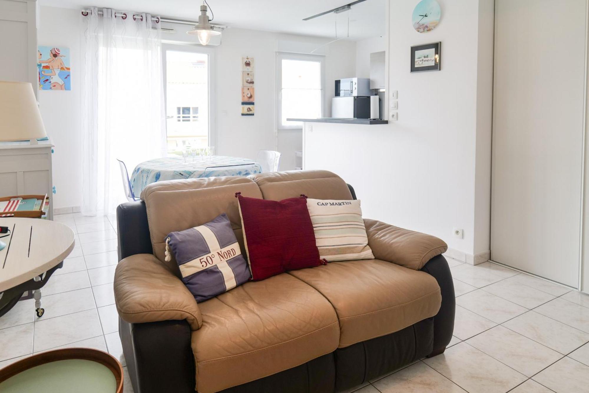 Appartement Dans Residence Au Calme Avec Piscine Les Sables-d'Olonne Ngoại thất bức ảnh